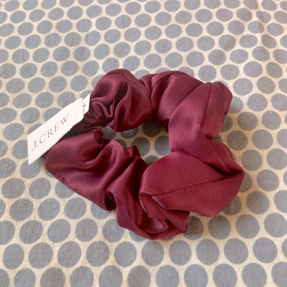 💵Moving Sale💵 J.Crew Scrunchie